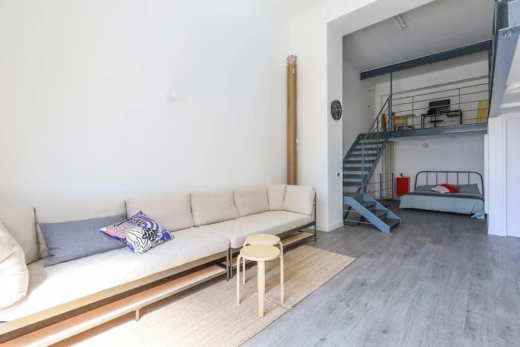 Loft-55 Navigli-Bocconi Apartment Milan 0*,
