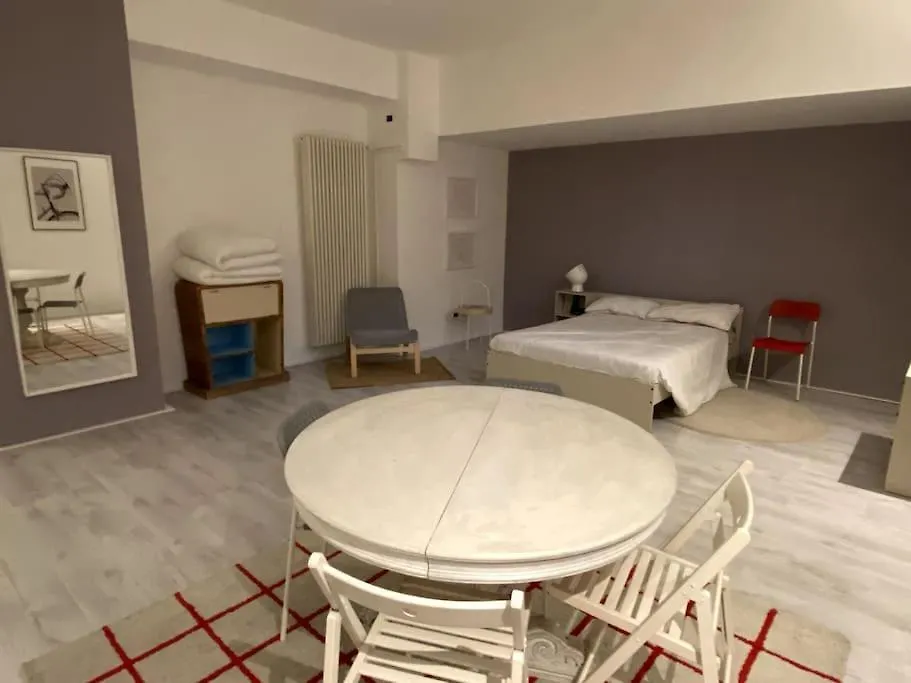 Loft-55 Navigli-Bocconi Apartment Milan