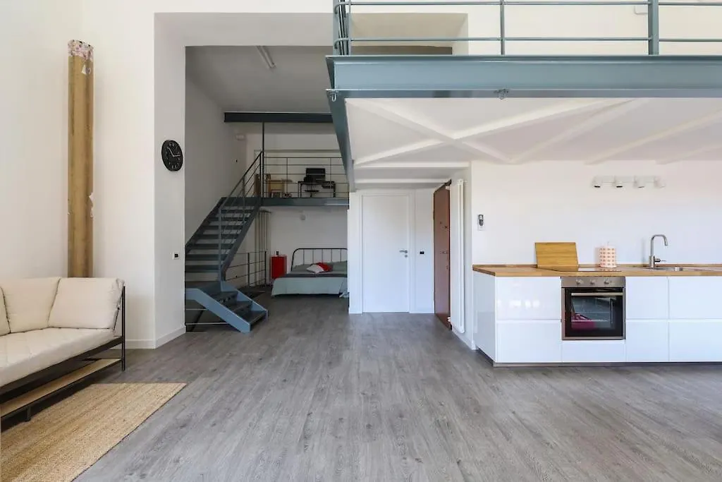 Loft-55 Navigli-Bocconi Apartment Milan